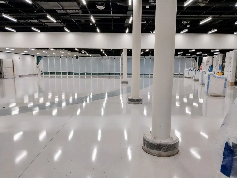 Prenses Juliana Havalimanı terminal zemini